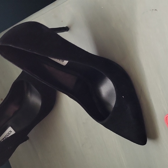 Steve Madden velvet pumps - Picture 3 of 3